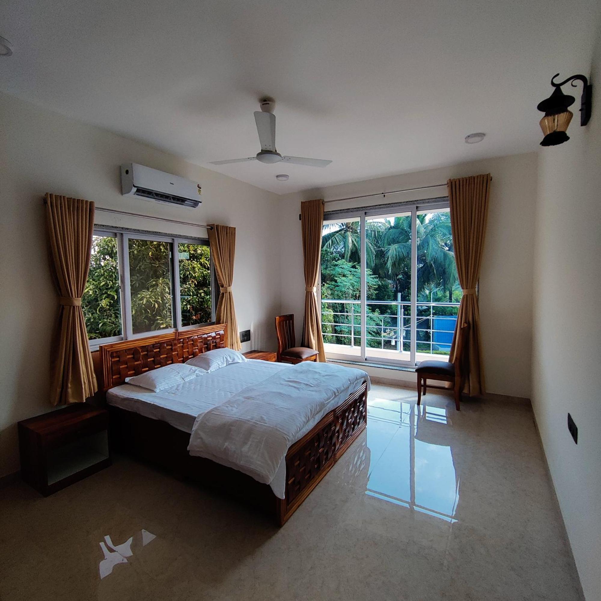 Kasturi Villa Mandve Bagian luar foto